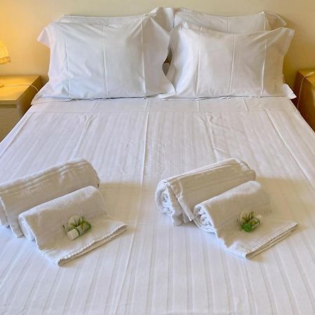 Apartment By The Beach With Parking And Wifi By Amcf ปอร์ติเมา ภายนอก รูปภาพ